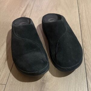 FitFlop Size 8 Women’s Shuv Cushy Suede Clog Shoes Miles Black Slippers